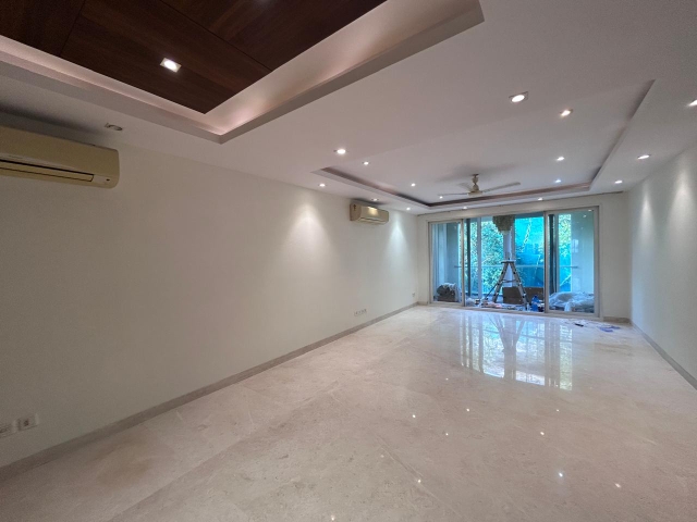 4 BHK + Servant Room Builder Floor For Rent in New Friends Colony 