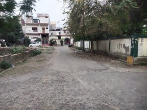  Plot For Sale in Gomti Nagar