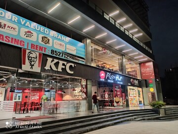 Shop For Sale in Galaxy Blue Sapphire Plaza, Sector 4 Greater Noida
