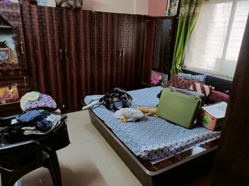 Master Bedroom in 2 BHK Apartment at Chandkheda – for Rent
