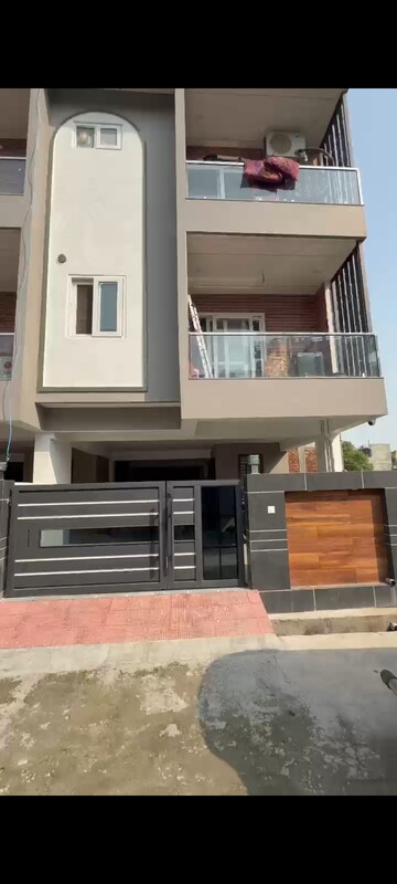 3 BHK Independent House For Sale in Shimla Bypass Road