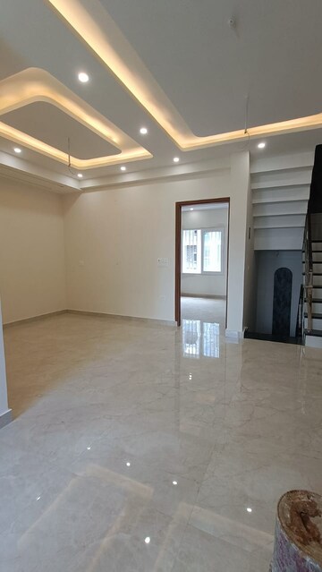 Room in 3 BHK Independent House at Shimla Bypass Road – for Sale