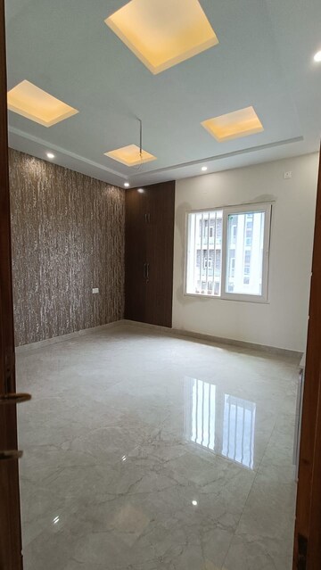 Room in 3 BHK Independent House at Shimla Bypass Road – for Sale