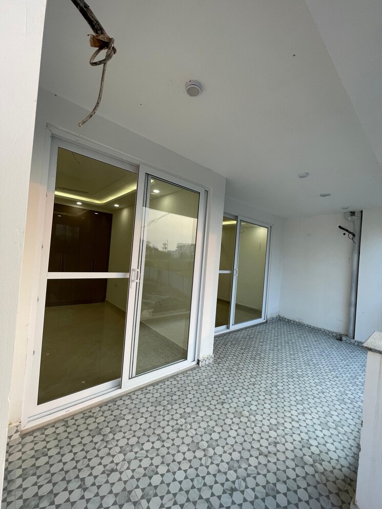 undefined, gms road 3 Bedroom 1972 Sq.Ft. Apartment In Gms Road Dehradun 8774046