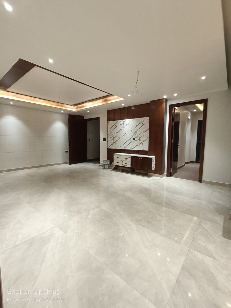 Room, seema dwar 3 Bedroom 1850 Sq.Ft. Builder Floor In Seema Dwar Dehradun 8774052