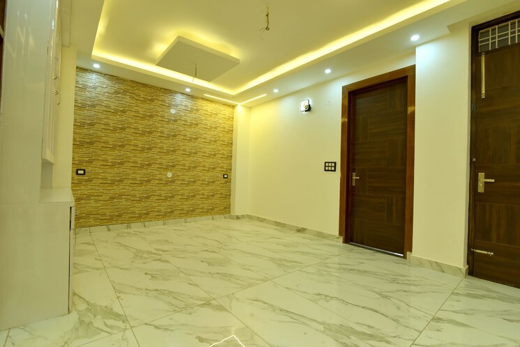 Room, gms road 3 Bedroom 1800 Sq.Ft. Builder Floor In Gms Road Dehradun 8774064