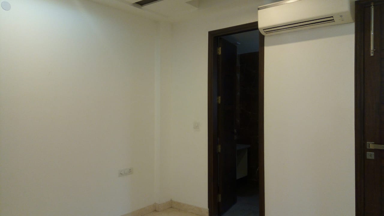 3 BHK + Extra Room Builder Floor For Rent in Shivalik Colony