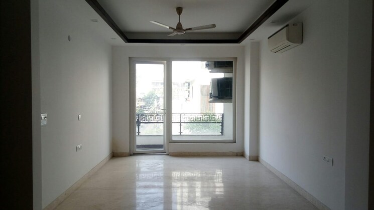 Room, shivalik colony 3 Bedroom 1800 Sq.Ft. Builder Floor In Shivalik Colony Delhi 8774077
