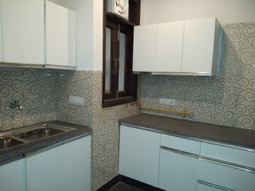Kitchen in 3 BHK Builder Floor at Shivalik Colony – for Rent