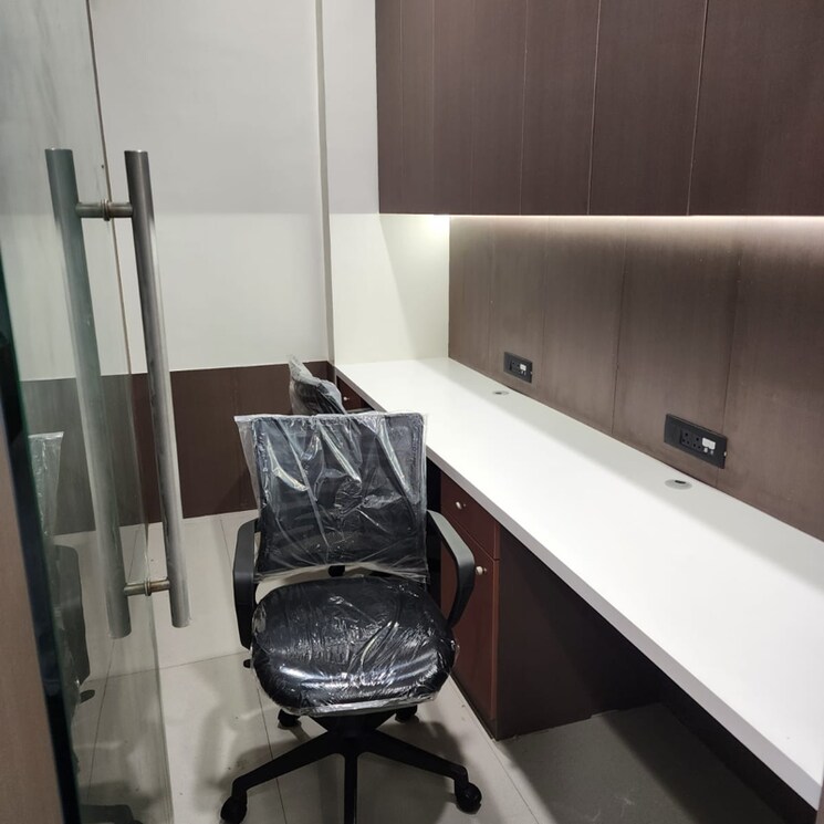 Team Area, satra-plaza Commercial Office Space 2500 Sq.Ft. In Vashi Sector 19d Navi Mumbai 8774080