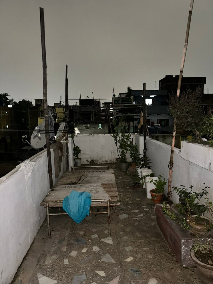 Balcony, gandhi maidan 6+ Bedroom 520 Sq.Ft. Independent House In Gandhi Maidan Patna 8774090