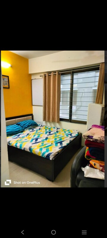 Bedroom in 3 BHK Apartment at Savvy Solaris, Motera – for Rent