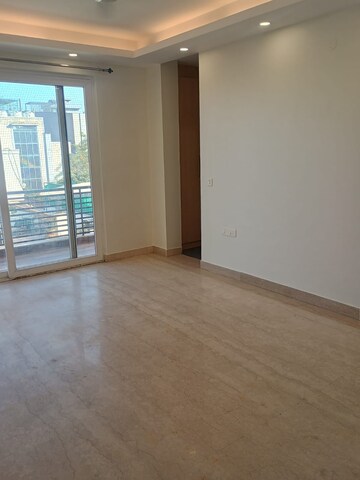 Room in 3 BHK Apartment at Orchid Petals, Sector 49 – for Rent