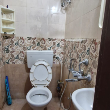 Bathroom in 2 BHK Builder Floor at Kondapur – for Rent