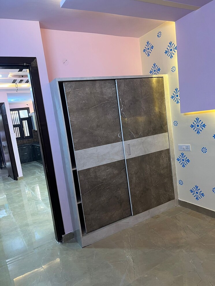 undefined, sant nagar 2 Bedroom 675 Sq.Ft. Builder Floor In Sant Nagar Delhi 8774137