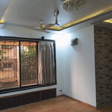 Room in 2 BHK Apartment at Sarvodaya Jyot Apartment, Dombivli West – for Rent