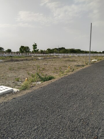  Plot For Sale in Hingna rd
