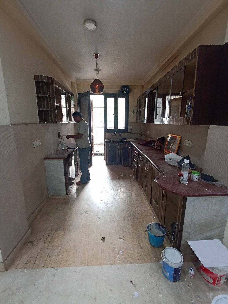 Kitchen, mahagun-moderne 2 Bedroom 1250 Sq.Ft. Apartment In Sector 78 Noida 8774167