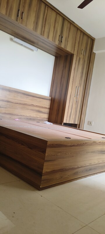 3 BHK Apartment For Rent in Tulip Violet, Sector 69