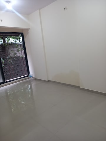 2 BHK Apartment For Rent in Mahesh Jivan Shanti CHS, Talav Pali