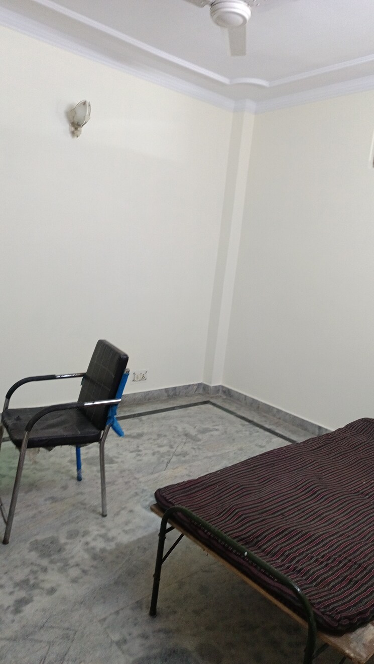 undefined, patel nagar 2 Bedroom 980 Sq.Ft. Builder Floor In Patel Nagar Delhi 8774235