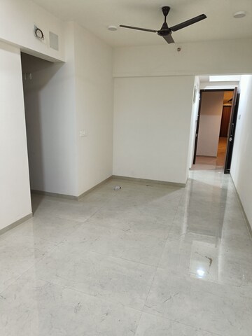 2 BHK Apartment For Rent in Piramal Vaikunth, Balkum Pada