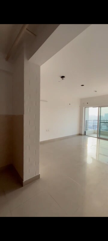Room in 3 BHK Apartment at ABA Cherry County, Tech Zone 4 Greater Noida – for Sale