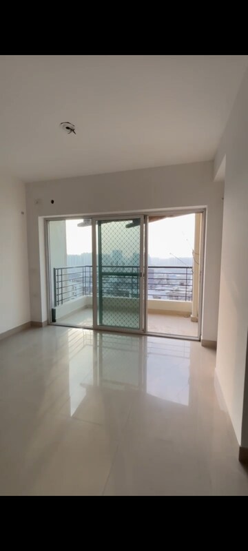 Room in 3 BHK Apartment at ABA Cherry County, Tech Zone 4 Greater Noida – for Sale