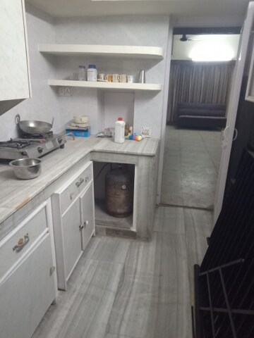Kitchen in 3 BHK Builder Floor at Sector 38 – for Rent