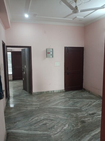 Room in 3 BHK Builder Floor at Royal Homes Rajendra Park, Rajendra Park – for Rent