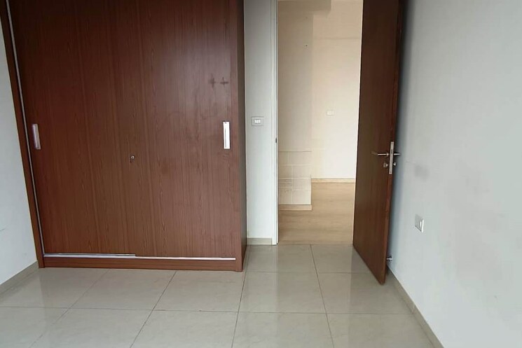 undefined, lnt-crescent-bay-t5 3.5 Bedroom 2400 Sq.Ft. Apartment In Parel Mumbai 8774301