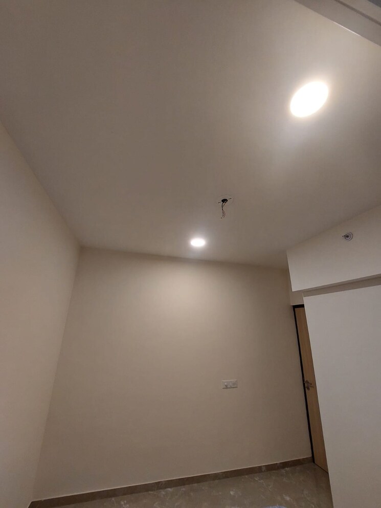 Room, lnt-veridian 1 Bedroom 400 Sq.Ft. Apartment In Powai Mumbai 8774340