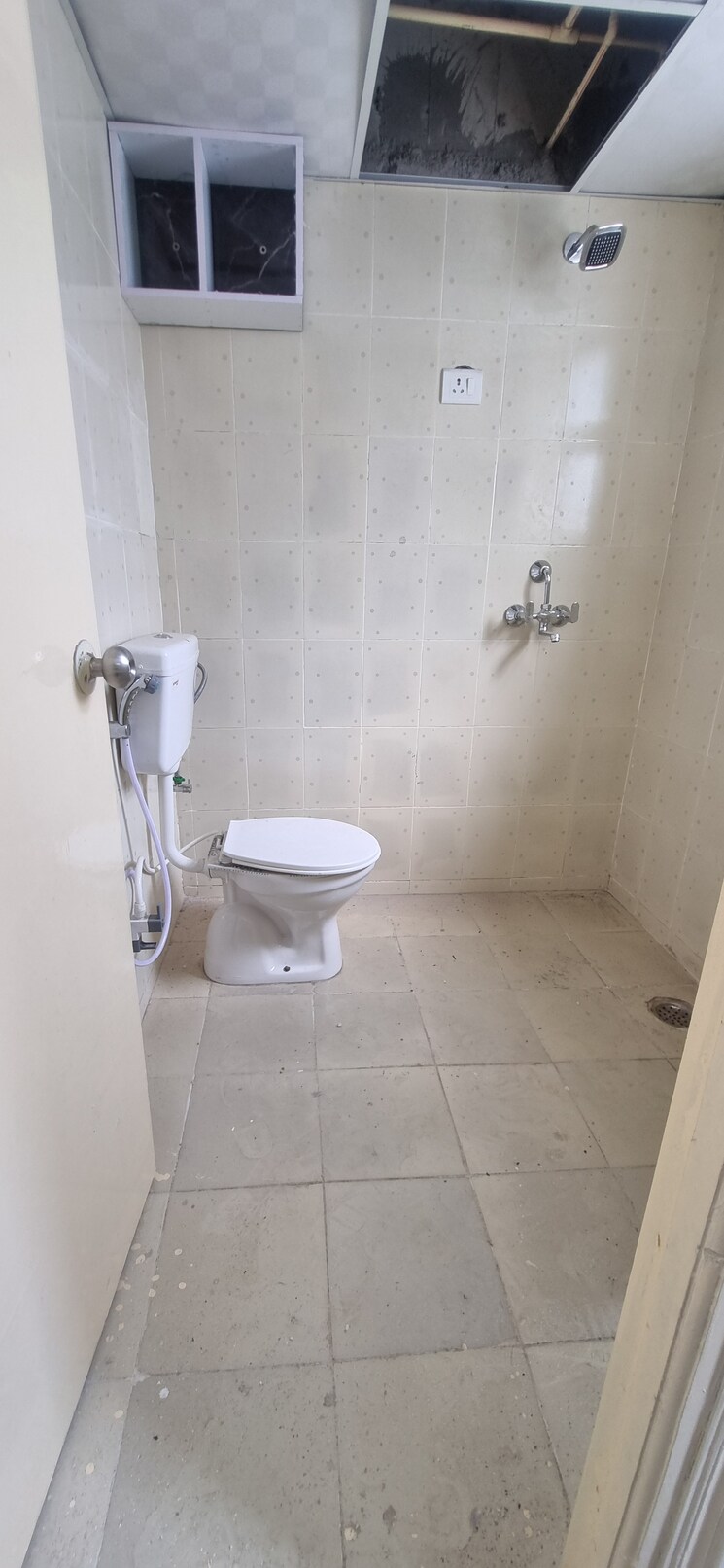 Bathroom, zara-rossa 2 Bedroom 950 Sq.Ft. Apartment In Sector 112 Gurgaon 8774376