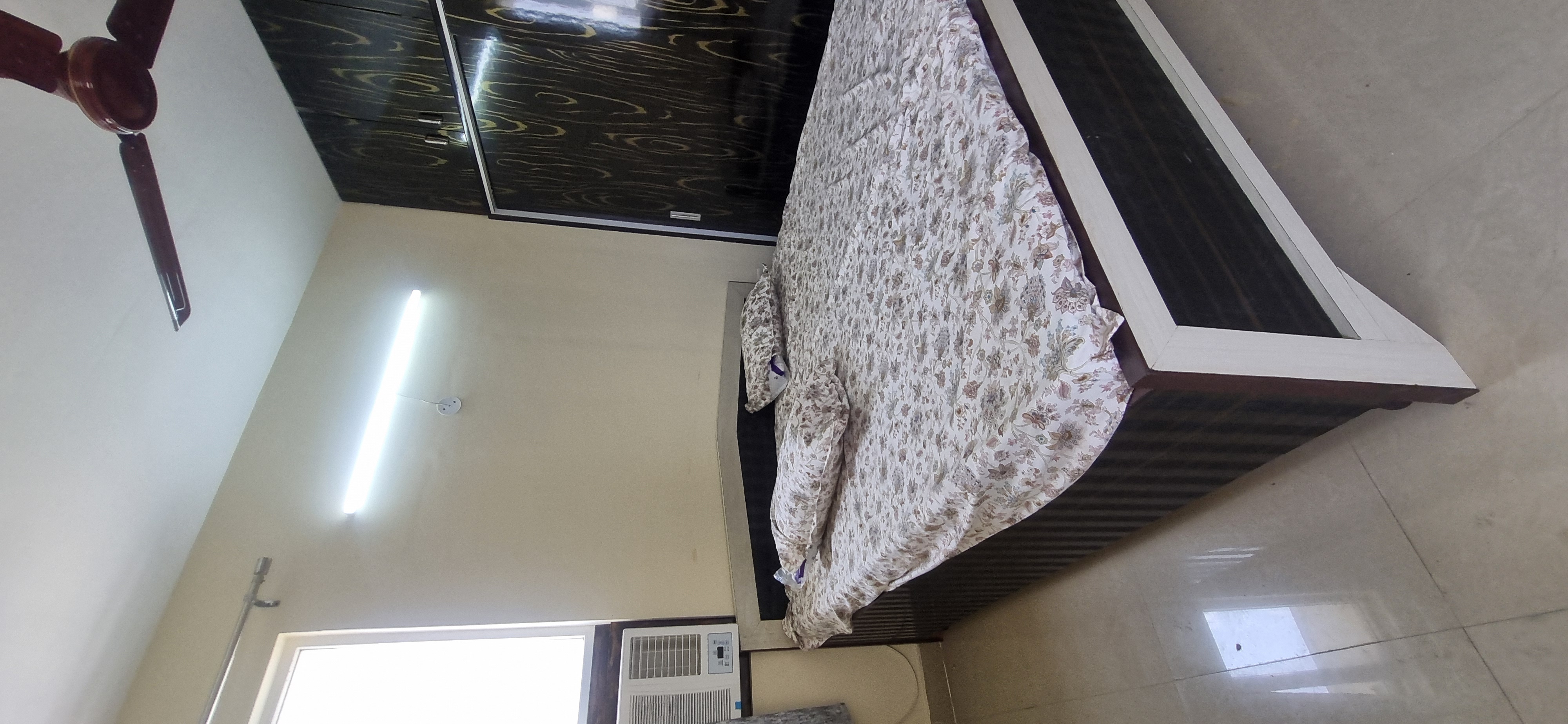 2 BHK Apartment For Rent in Zara Rossa