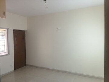 Room in 3 BHK Apartment at Sarvashri Krishna Gardenia, Dollars Colony – for Rent