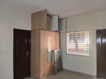 Room in 3 BHK Apartment at Sarvashri Krishna Gardenia, Dollars Colony – for Rent