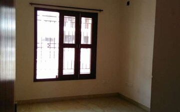 2 BHK Independent House For Rent in Sector 19 Yamuna Expressway