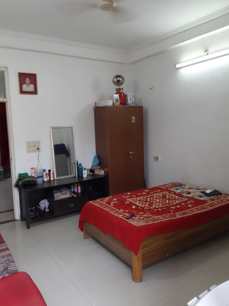 Bedroom, hazratganj 3 Bedroom 1560 Sq.Ft. Apartment In Hazratganj Lucknow 8774435