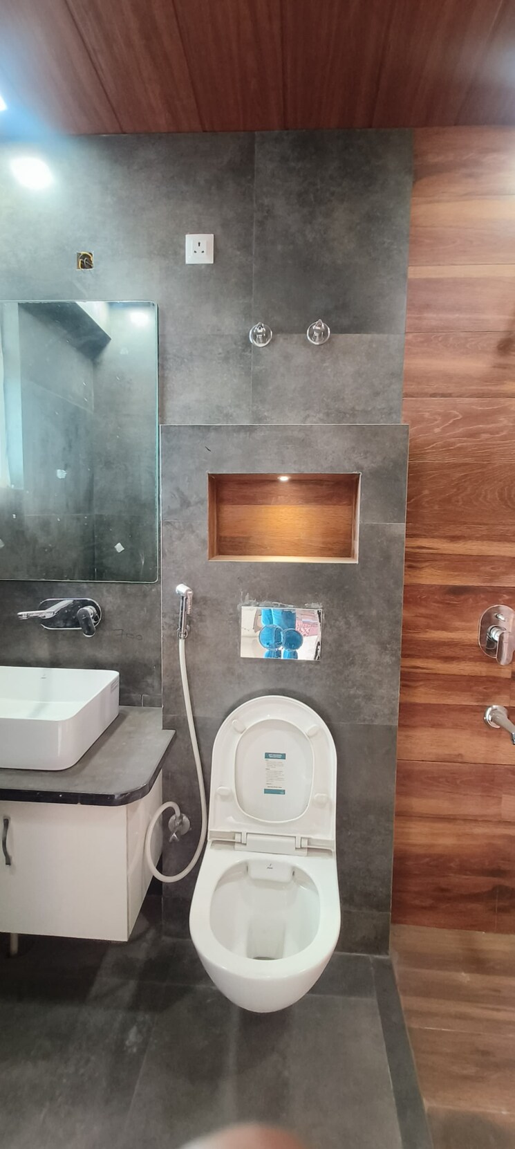 Attached Bathroom, gms road 4 Bedroom 3400 Sq.Ft. Penthouse In Gms Road Dehradun 8774434