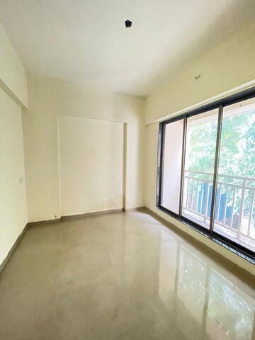 Room in 1 BHK Apartment at Naupada – for Rent
