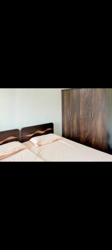 Room in  Pg at Kandivali West – for Rent