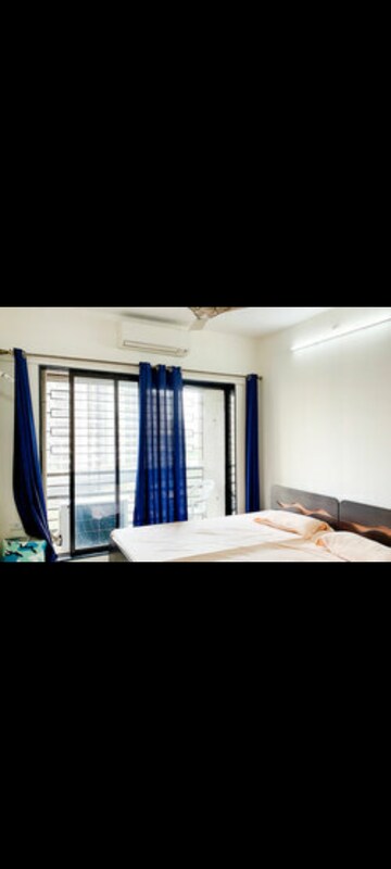 Room in  Pg at Kandivali West – for Rent