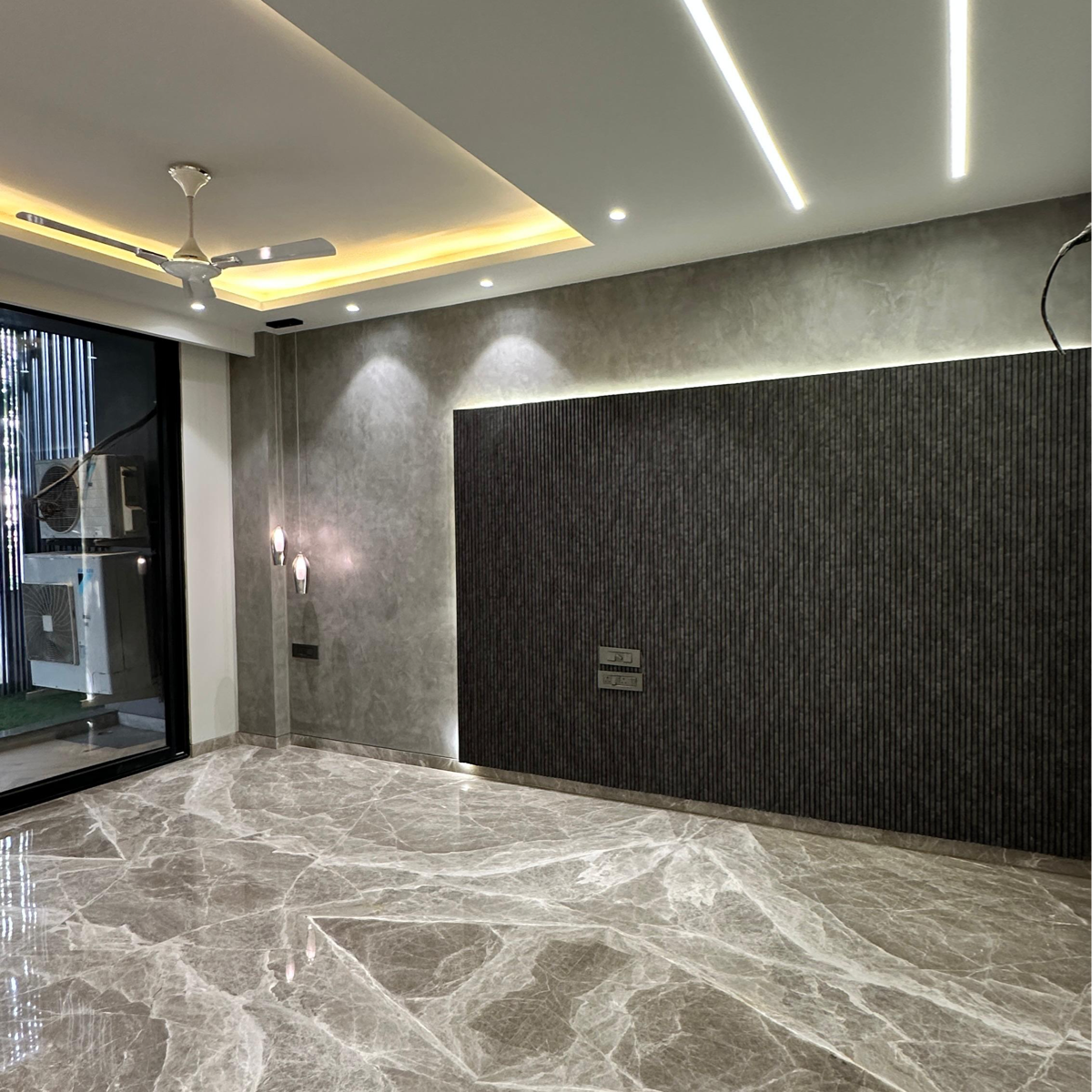 4 BHK + Pooja Room,Servant Room Builder Floor For Sale in Ansal Sushant Lok I