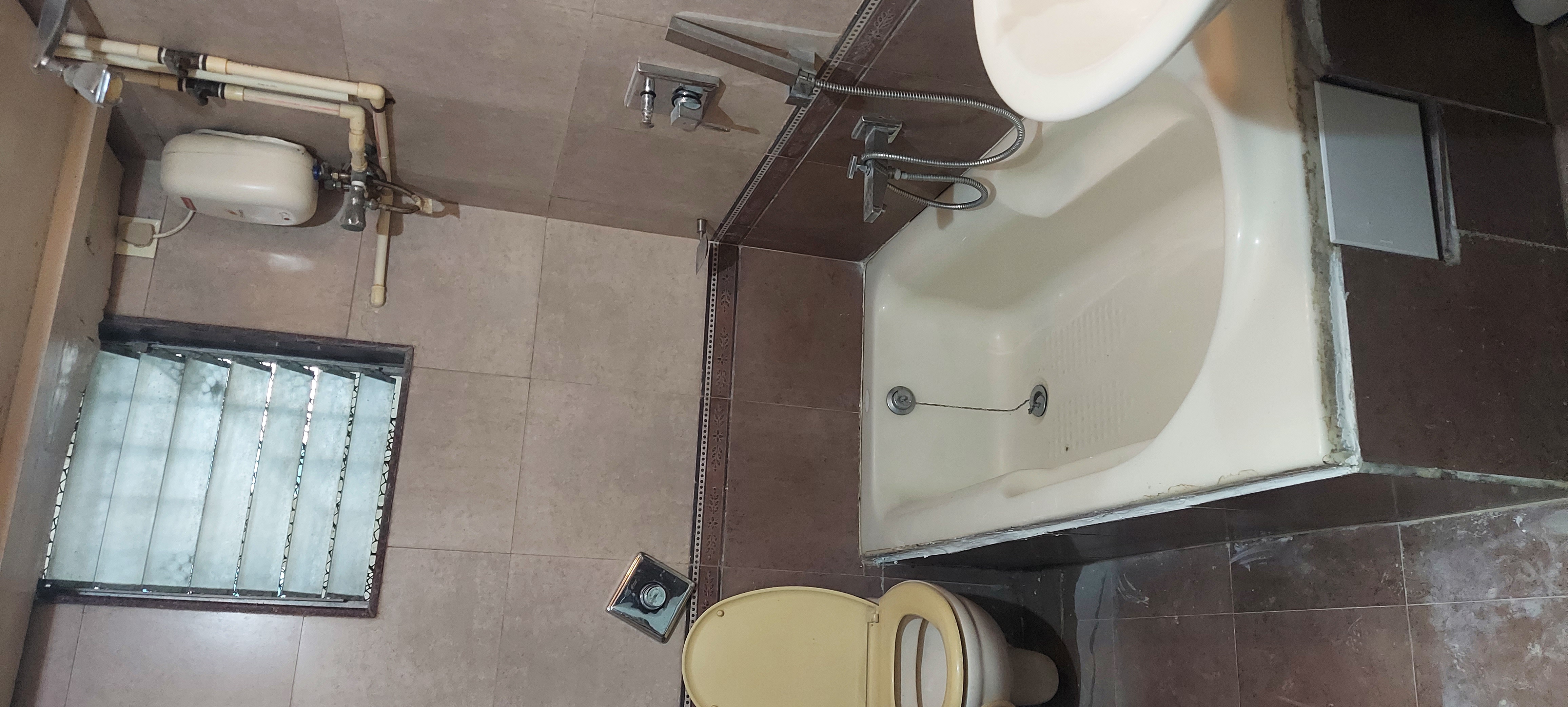 2 BHK Apartment For Rent in Aishwarya Tower