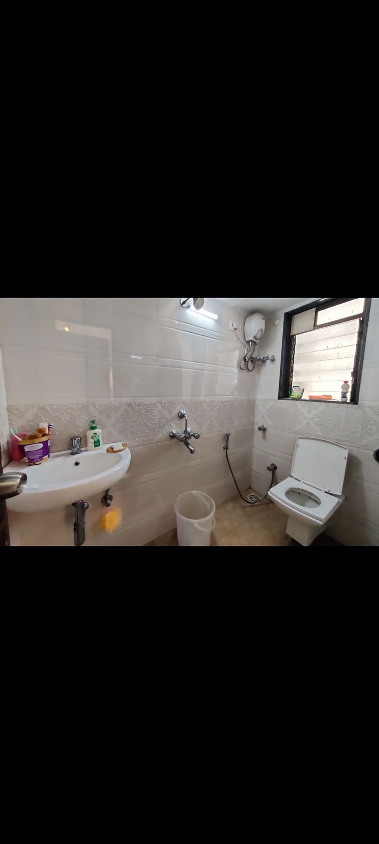 Room, malad west Pg For Girls In Malad West 8774519