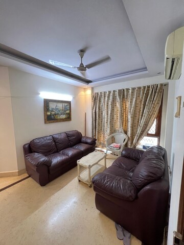 Living Room in 3 BHK Builder Floor at Krishna Nagar – for Rent