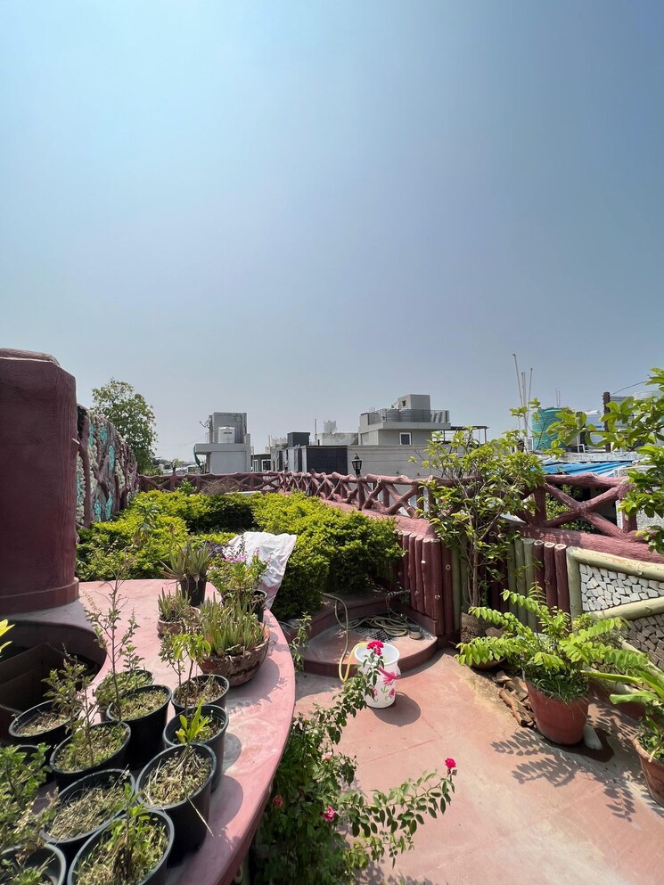 Exterior View, krishna nagar 3 Bedroom 1800 Sq.Ft. Builder Floor In Krishna Nagar Delhi 8774535