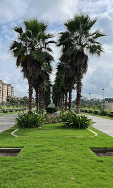  Plot – Garden View at Super Corridor - for Sale