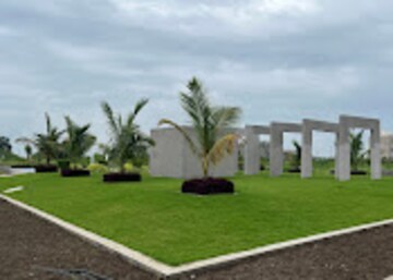  Plot – Garden View at Super Corridor - for Sale