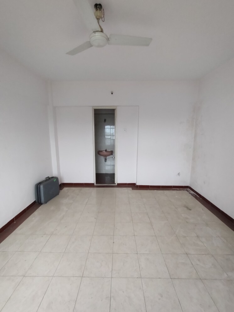 Bathroom, channel-classic-chs 2 Bedroom 1150 Sq.Ft. Apartment In Kopar Khairane Navi Mumbai 8774526